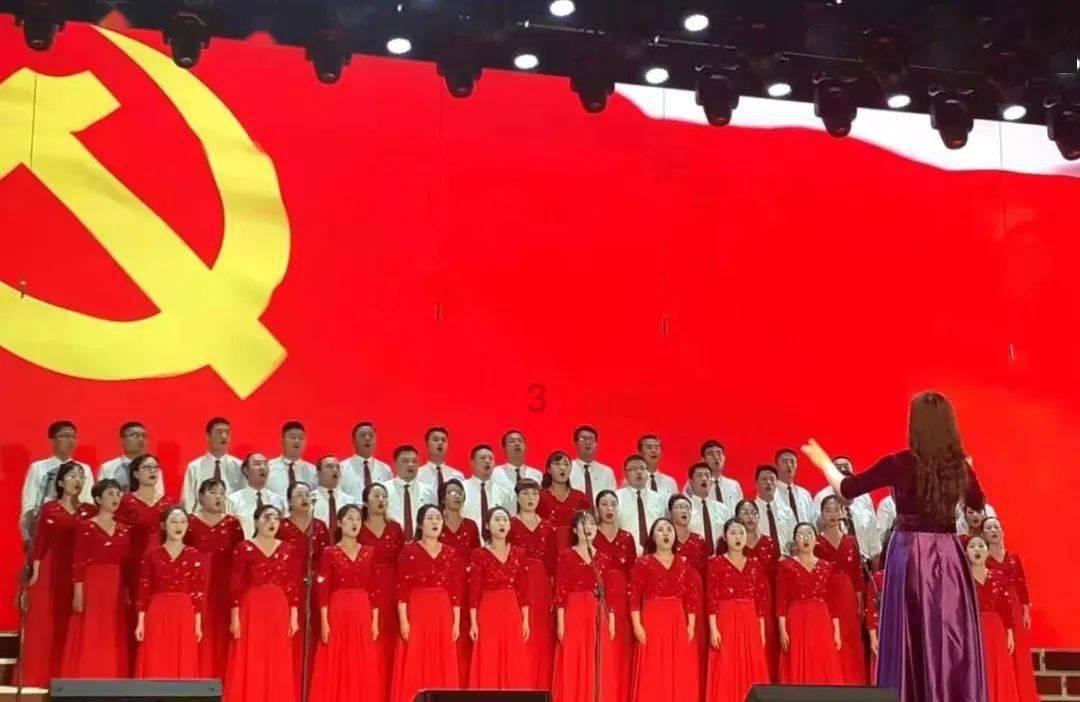男生送粉玫瑰却不表白？
