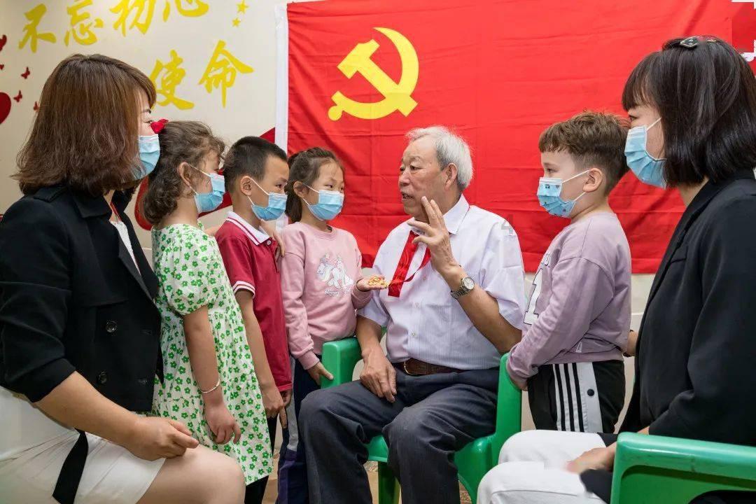 火柴人打羽毛球3
